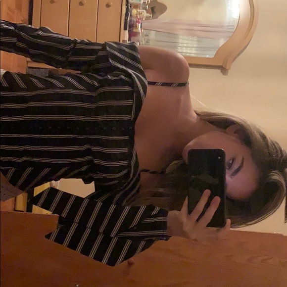 Top - Picture 3 of 4